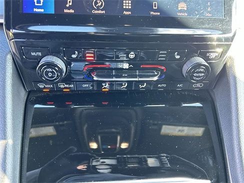 Certified 2024 Jeep Grand Cherokee Limited image 21