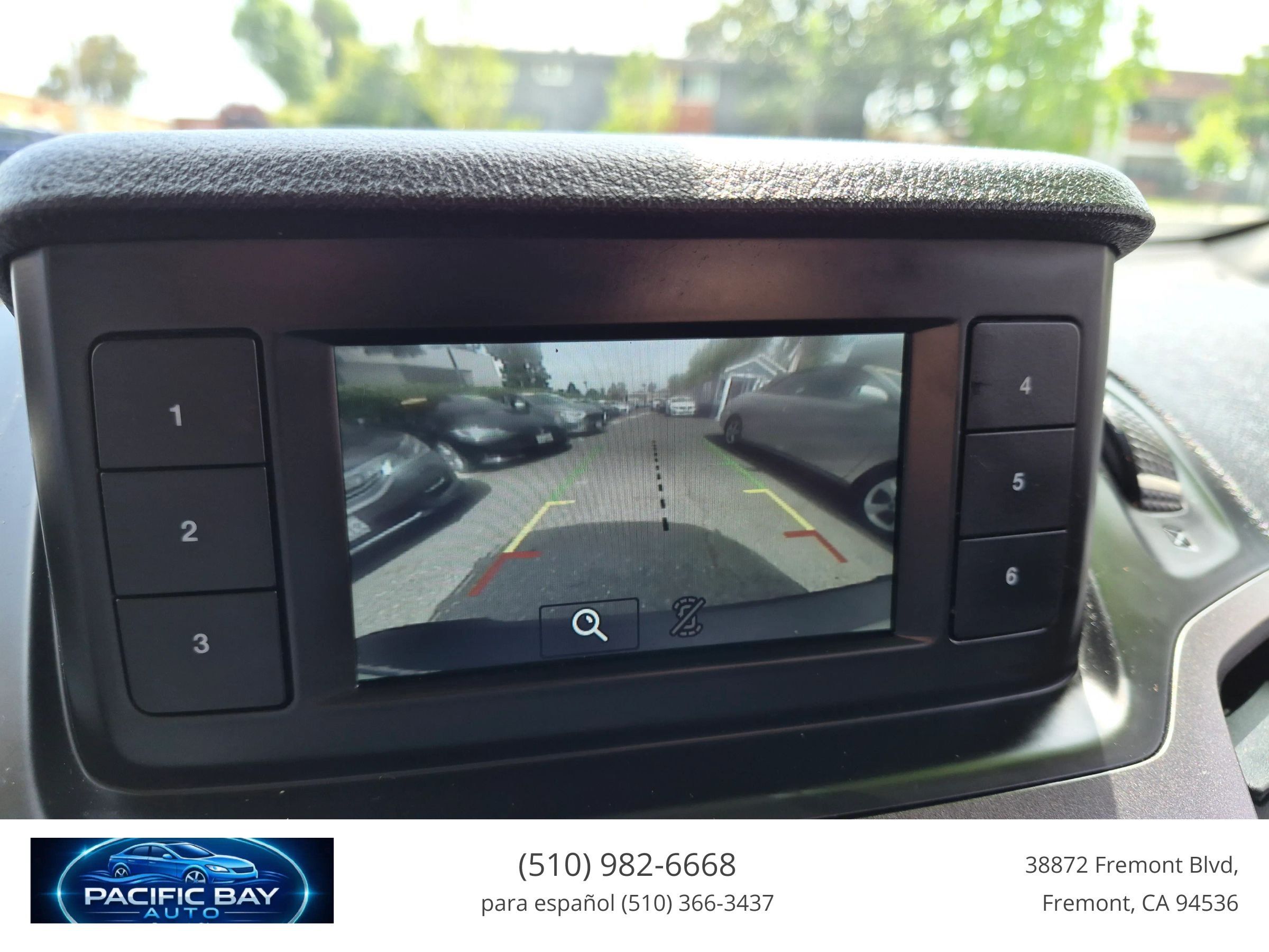 Used 2019 Ford Transit Connect XL FWD image 18