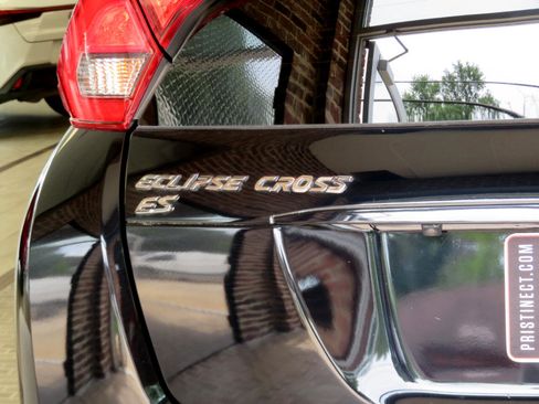 Used 2020 Mitsubishi Eclipse Cross ES image 54