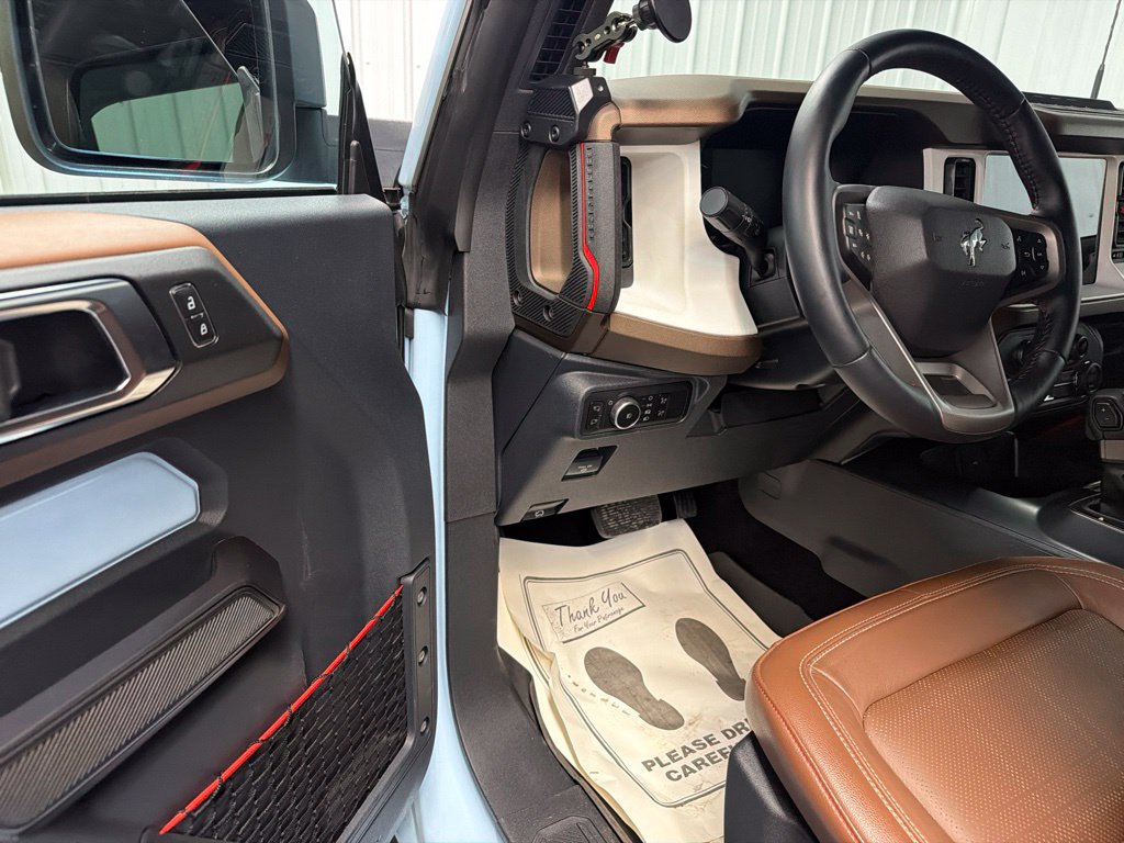 Used 2024 Ford Bronco Heritage Edition AWD/4WD image 28