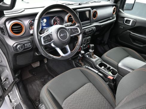 Used 2020 Jeep Gladiator Mojave w/ Trailer Tow Package AWD/4WD image 22