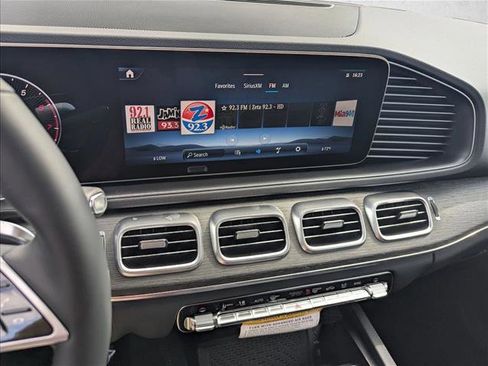 New 2026 Mercedes-Benz GLE 450 4MATIC image 11