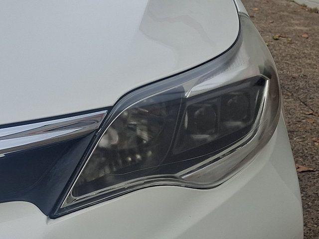 Used 2016 Toyota Avalon XLE Premium FWD image 9
