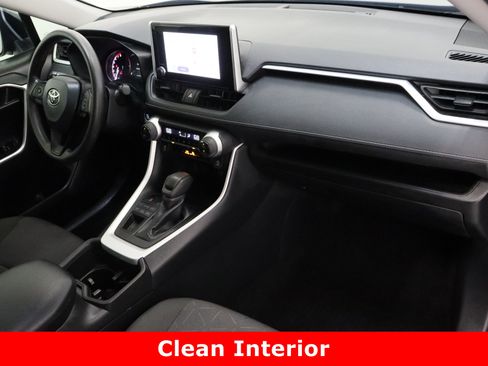 Used 2024 Toyota RAV4 XLE w/ Convenience Package image 38