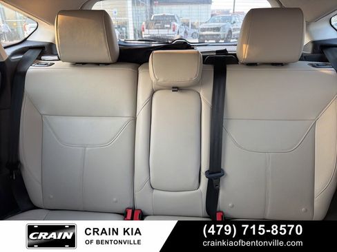 Used 2018 Ford Focus Titanium image 33