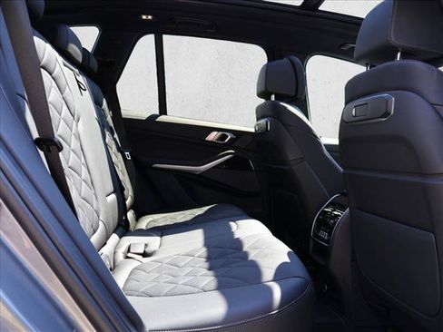 Used 2024 BMW X5 xDrive40i w/ Premium Package AWD/4WD image 29
