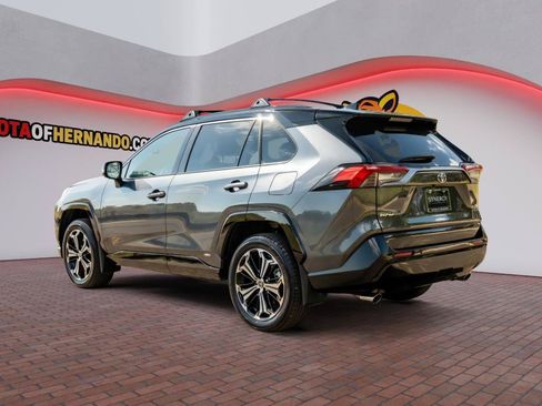 Used 2025 Toyota RAV4 XSE w/ Premium Package AWD/4WD image 7