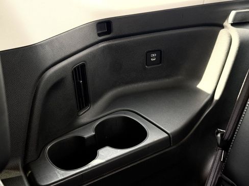 Used 2025 Honda Pilot EX-L image 30