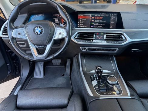Used 2022 BMW X7 xDrive40i w/ Cold Weather Package AWD/4WD image 14