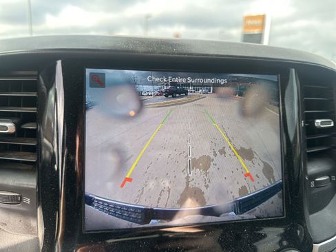 Used 2022 RAM 1500 Lone Star image 10