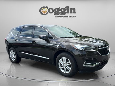 Used 2018 Buick Enclave Essence image 7