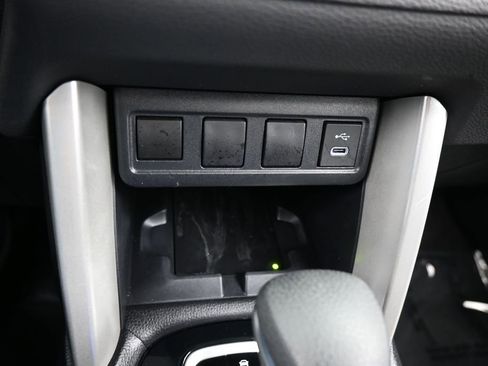Used 2024 Toyota Corolla Cross LE FWD image 24