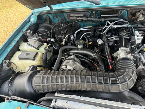 Used 1997 Ford Ranger STX image 33