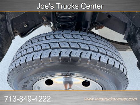 Used 2017 RAM 3500 Tradesman w/ Chrome Appearance Group image 51