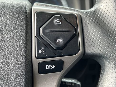 Used 2017 Toyota 4Runner SR5 Premium image 21