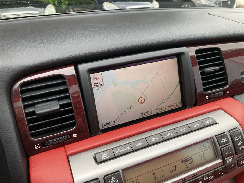 Used 2002 Lexus SC 430 Convertible RWD image 26