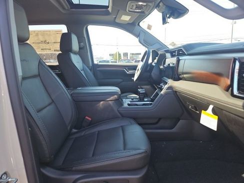 New 2026 GMC Sierra 1500 Denali w/ Technology Package image 23