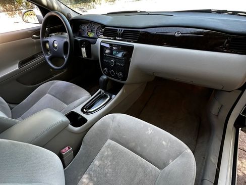 Used 2014 Chevrolet Impala Limited LS FWD image 37