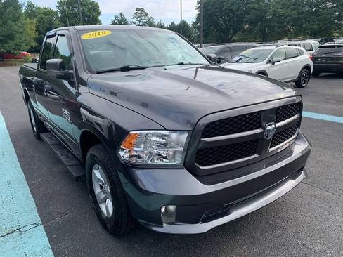 Used 2019 RAM 1500 Express AWD/4WD image 7