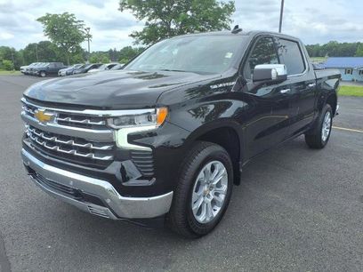 New 2025 Chevrolet Silverado 1500 LTZ w/ LTZ Premium Package