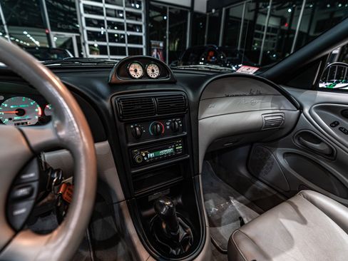 Used 1997 Ford Mustang Convertible image 13