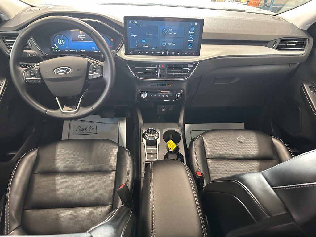 Used 2024 Ford Escape Platinum AWD/4WD image 25
