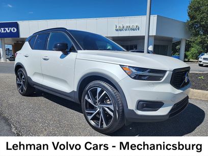 Certified 2022 Volvo XC40 T5 R-Design w/ Climate Package