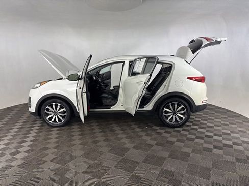 Used 2017 Kia Sportage EX w/ EX Premium Package image 11
