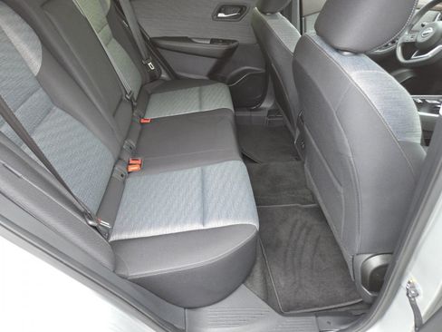 Used 2023 Nissan Rogue SV FWD image 20