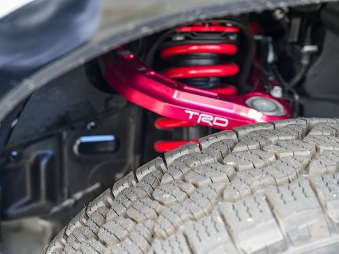 Used 2025 Toyota Tacoma TRD Pro AWD/4WD image 10