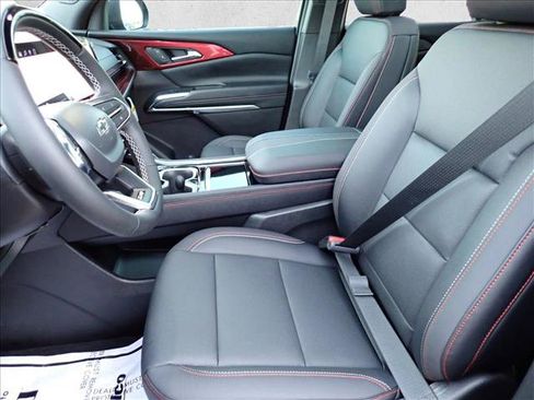 New 2026 Chevrolet Traverse Z71 w/ Enhanced Driving Package image 14