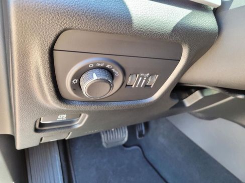 New 2024 Jeep Grand Cherokee Laredo X w/ Trailer Tow Package RWD image 21