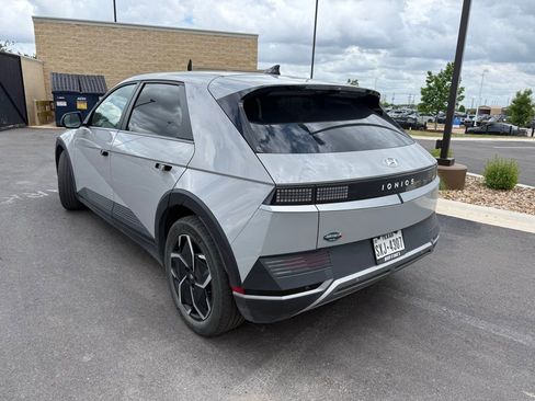 Used 2023 Hyundai Ioniq 5 SEL image 6