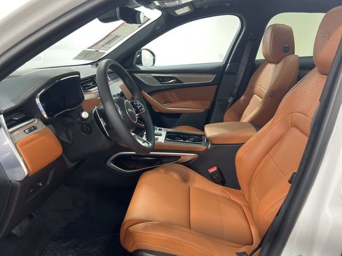 New 2026 Jaguar F-PACE R-Dynamic S image 11