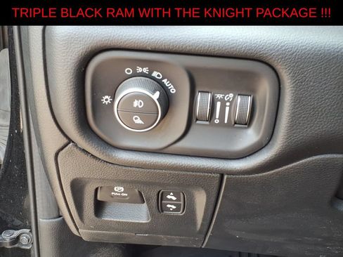 Used 2023 RAM 1500 Laramie AWD/4WD image 14