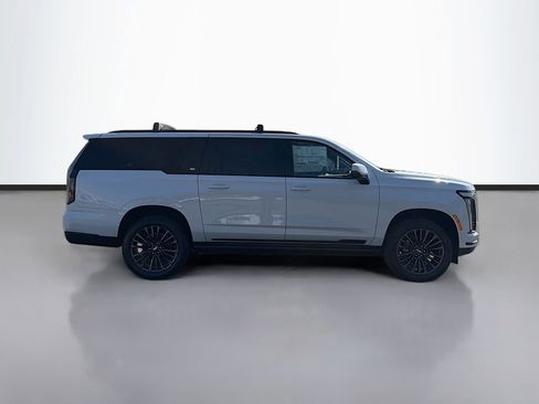New 2026 Cadillac Escalade ESV Platinum Sport image 4
