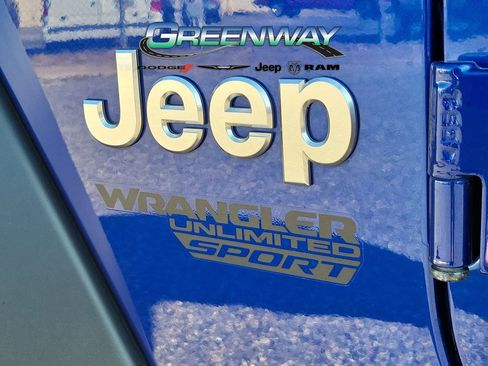 Used 2019 Jeep Wrangler Unlimited Sport S image 8