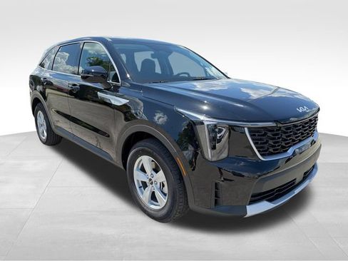 New 2026 Kia Sorento LX FWD image 1