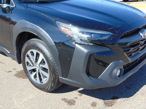 Certified 2023 Subaru Outback Premium AWD/4WD image 2