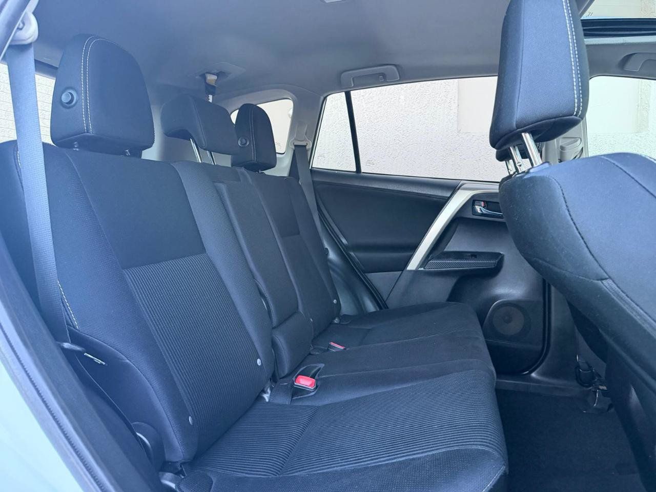 Used 2015 Toyota RAV4 XLE FWD image 24