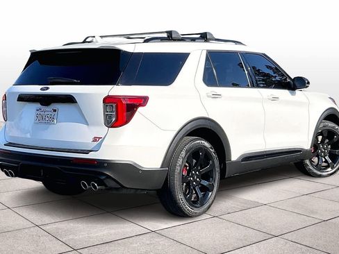 Used 2020 Ford Explorer ST w/ ST Street Pack image 16