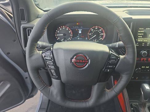 New 2026 Nissan Frontier PRO-4X w/ Pro-4x Convenience Package image 14