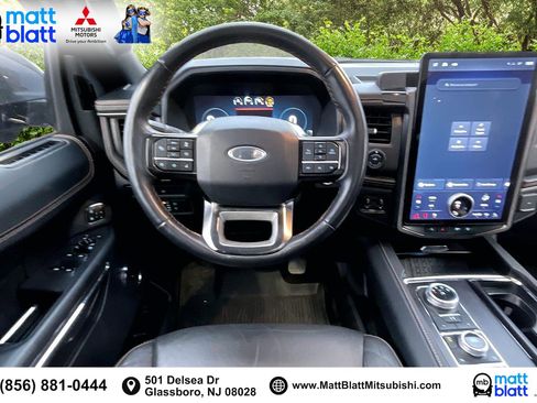 Used 2023 Ford Expedition Max Platinum image 6