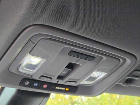 Used 2020 GMC Sierra 1500 SLT w/ SLT Premium Plus Package image 29