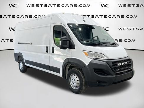 Used 2023 RAM ProMaster 2500 FWD image 4