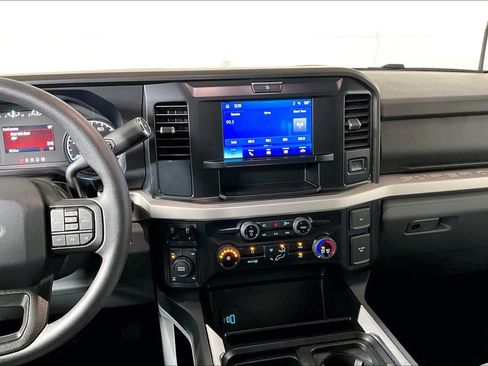 Used 2025 Ford F250 XLT w/ 360-Degree Camera Package image 6