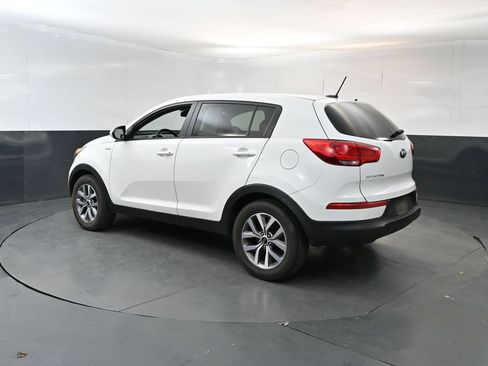 Used 2015 Kia Sportage LX AWD/4WD image 3