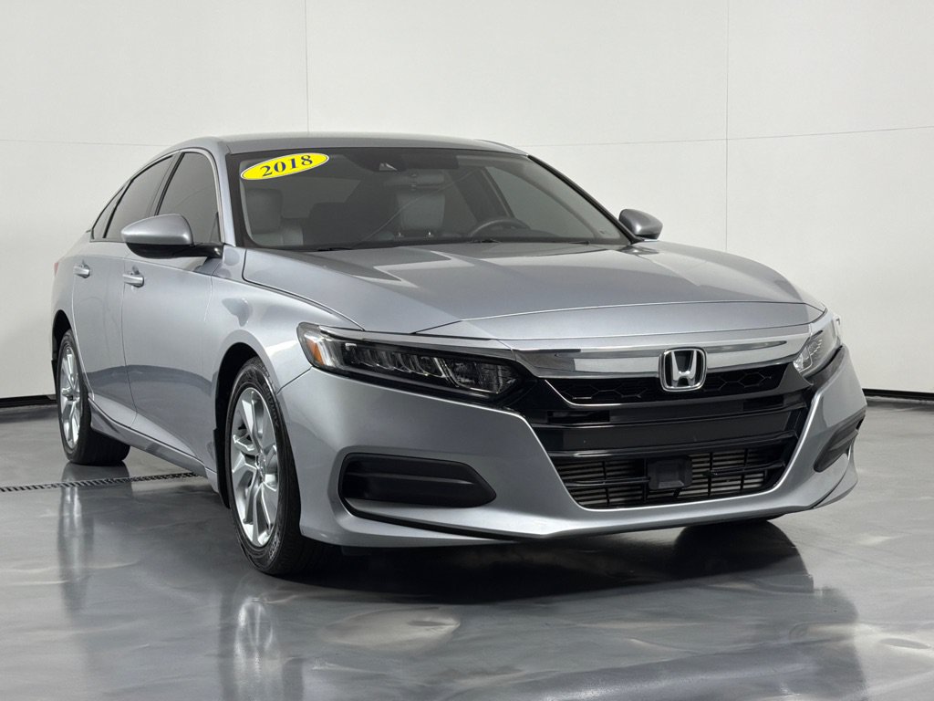 Used 2018 Honda Accord LX image 3
