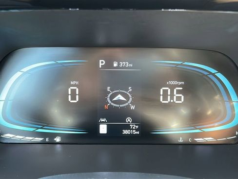 Used 2024 Hyundai Palisade SEL image 2