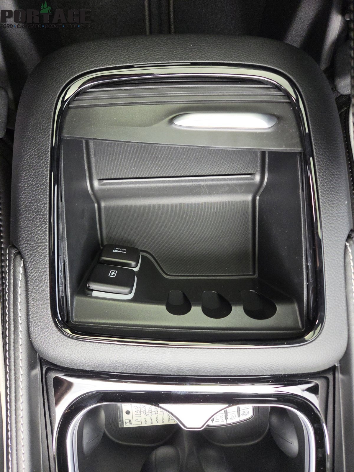 New 2027 Chrysler Pacifica Limited AWD/4WD image 56